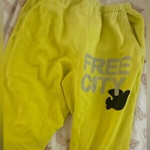 FreeCITY neon sweatpants